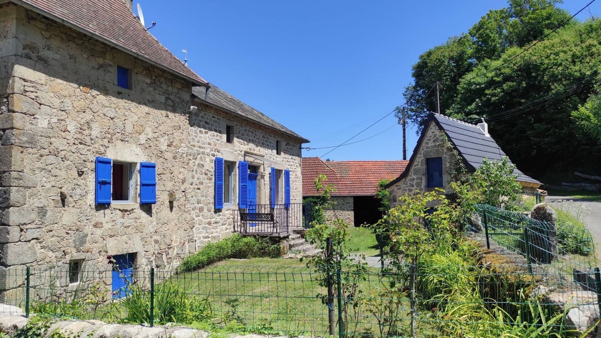 Teyssieu House | Vacation home Cazals by Interhome