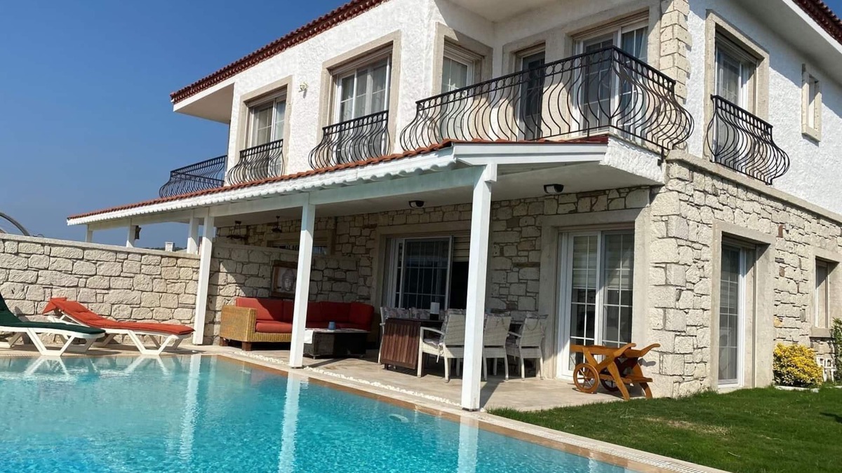 Ildır Koyu House | Vacation home De'Lale Villa with great views and pool in Izmir Reisdere