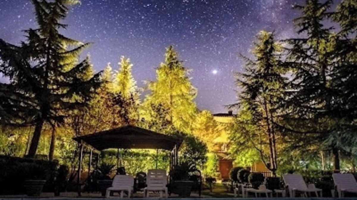 Umbertide House | Vacation Home "Dependance Giardino" with Shared Pool, Terrace & Wi-Fi