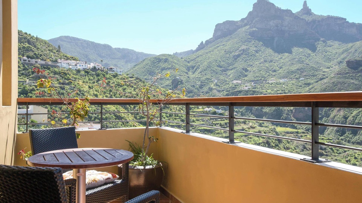 Tejeda House | Vacation Home "Duplex La Tea" in the Mountains, with Wi-Fi & Terrace