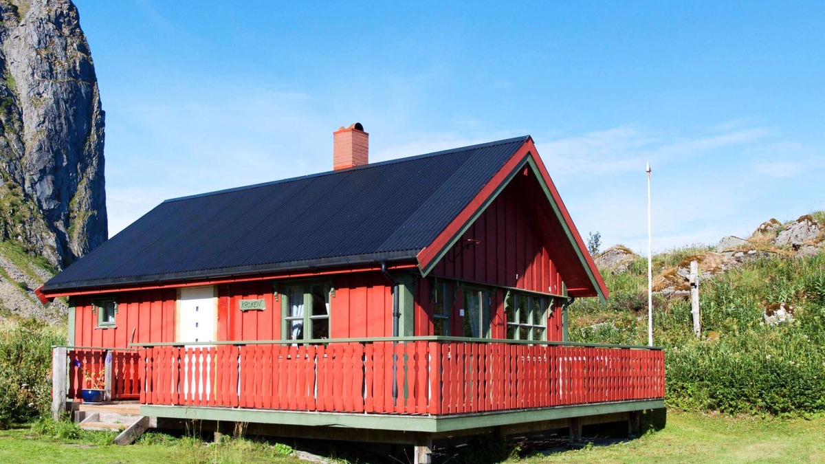 Vestvagøy House | Vacation home Eggum by Interhome