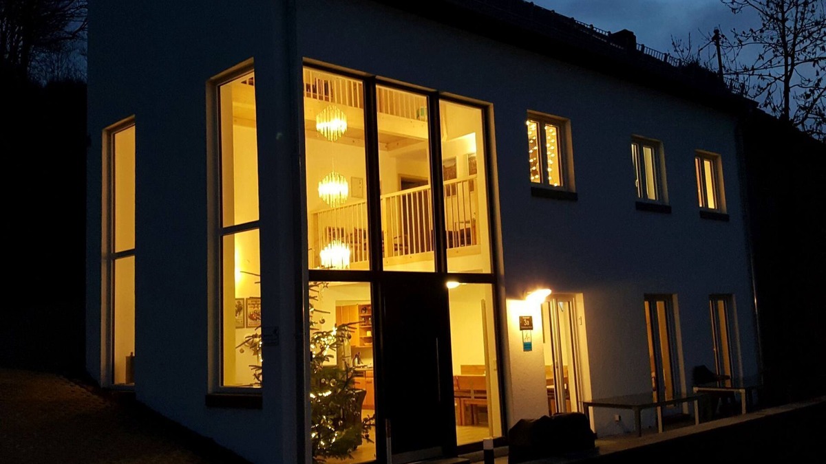 Zweifelscheid Apartment | Vacation home Eifel-Atrium, 150sqm, max. 16 persons