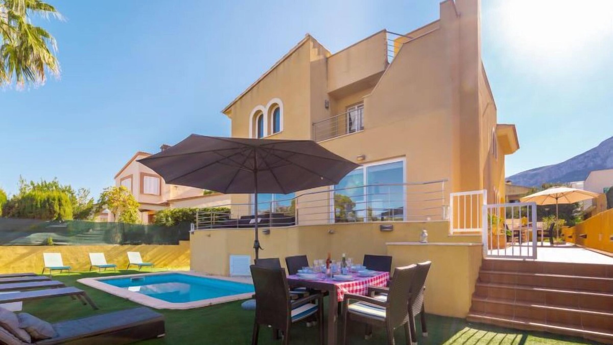 Urbanizacion Mont Ferrutx House | Vacation home Jada in Colònia Sant Pere - 8 persons, 4 bedrooms