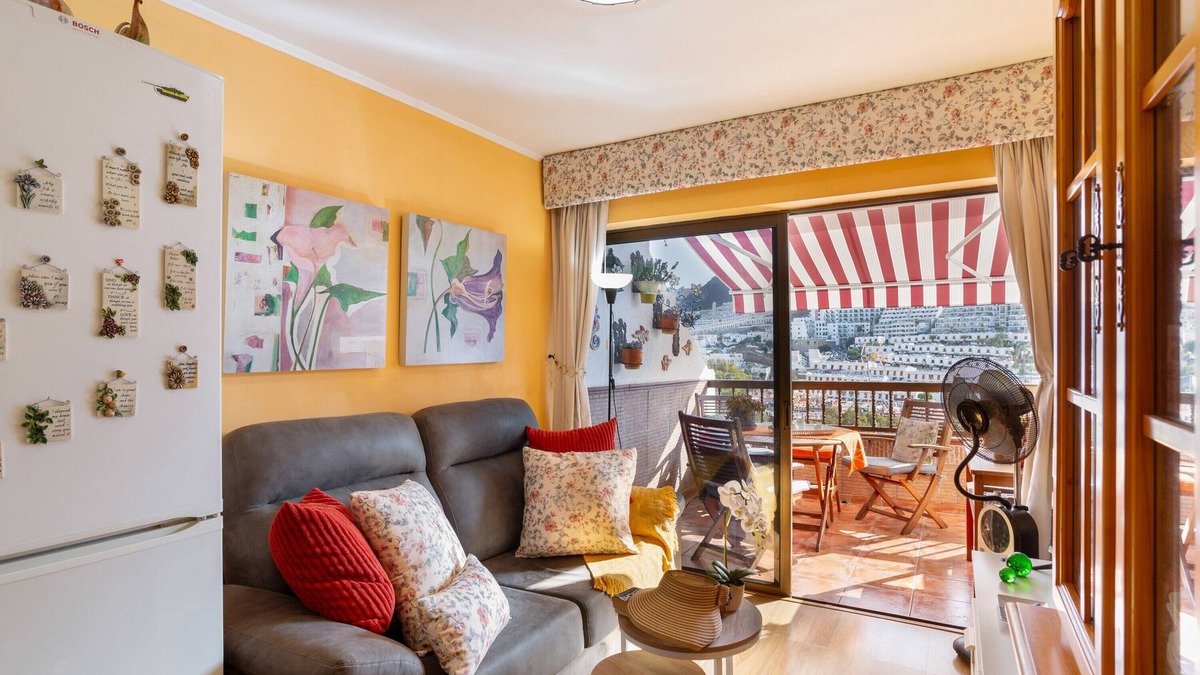 Puerto Rico House | Vacation Home 'Flores with View' with Sea View, Shared Pool and Wi-Fi