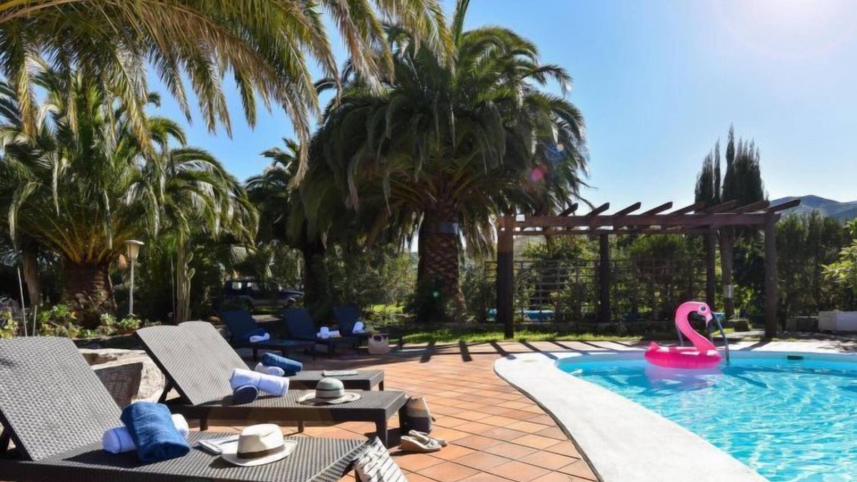 La Solana House | Vacation home Finca Madroñal with Pool 14p in Santa Brígida - 14 persons, 7 bedrooms