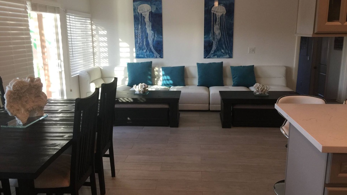 Thousand Palms House | Vacation home for rent-garden with mineral waters-Near Agua hotel and Casino
