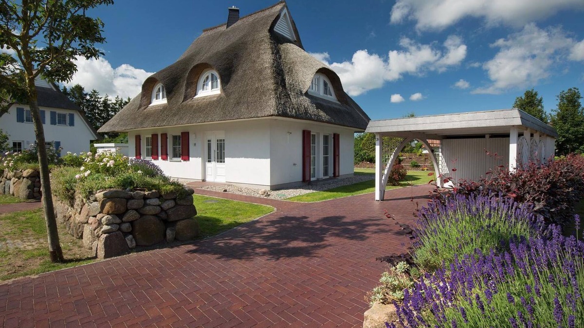 Fuhlendorf House | Vacation home Haubenlerche 52 - Holiday home Haubenlerche 52 - Close to nature