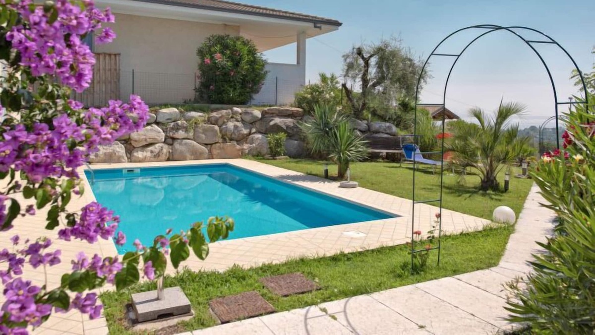 Soiano del Lago House | Vacation home Bellavista in Moniga del Garda - 6 persons, 3 bedrooms