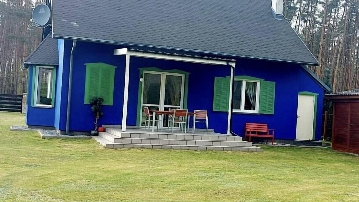 Miroszewo House | Vacation home Jagoda, fenced property for family and dog close to the water