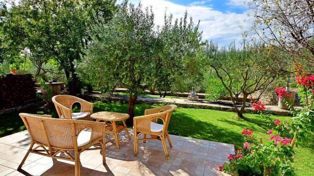 Sumartin House | Vacation home Keti by Interhome