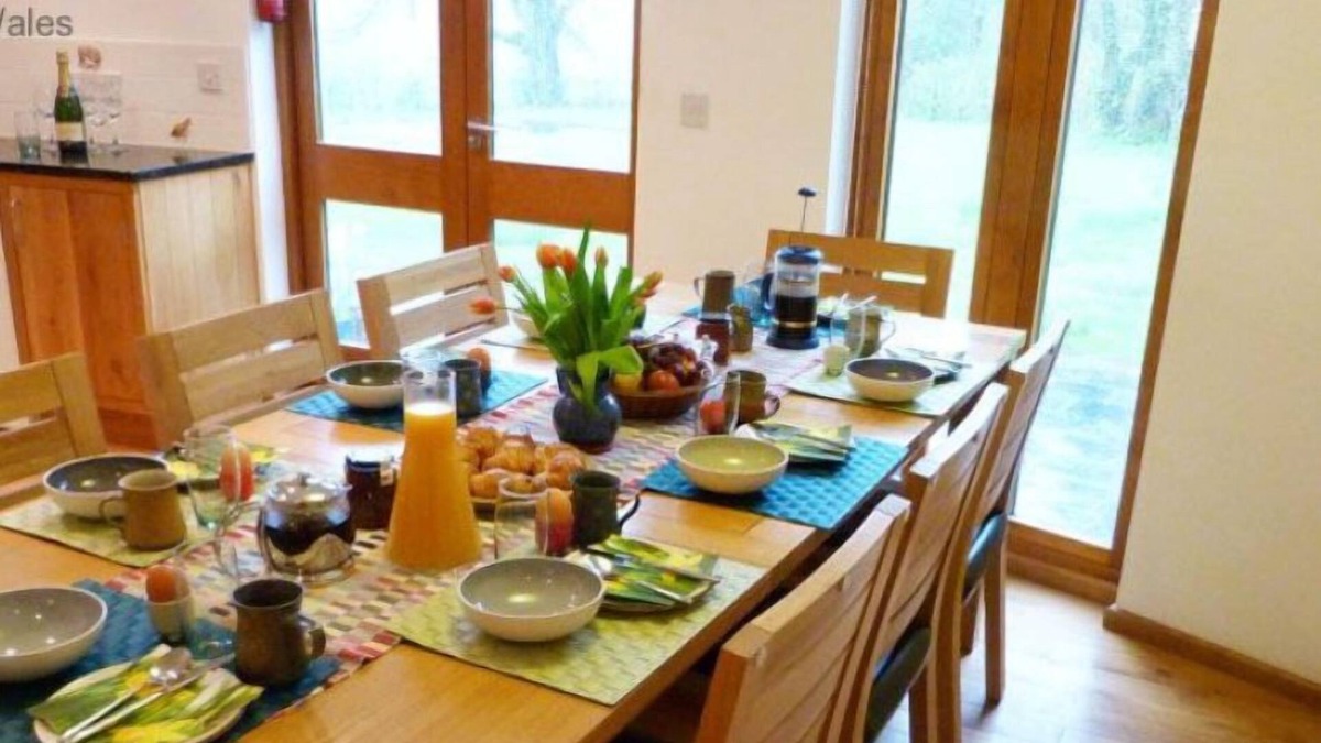 Llandovery House | Vacation home Llety Gwedd in Llandovery - 8 persons, 4 bedrooms