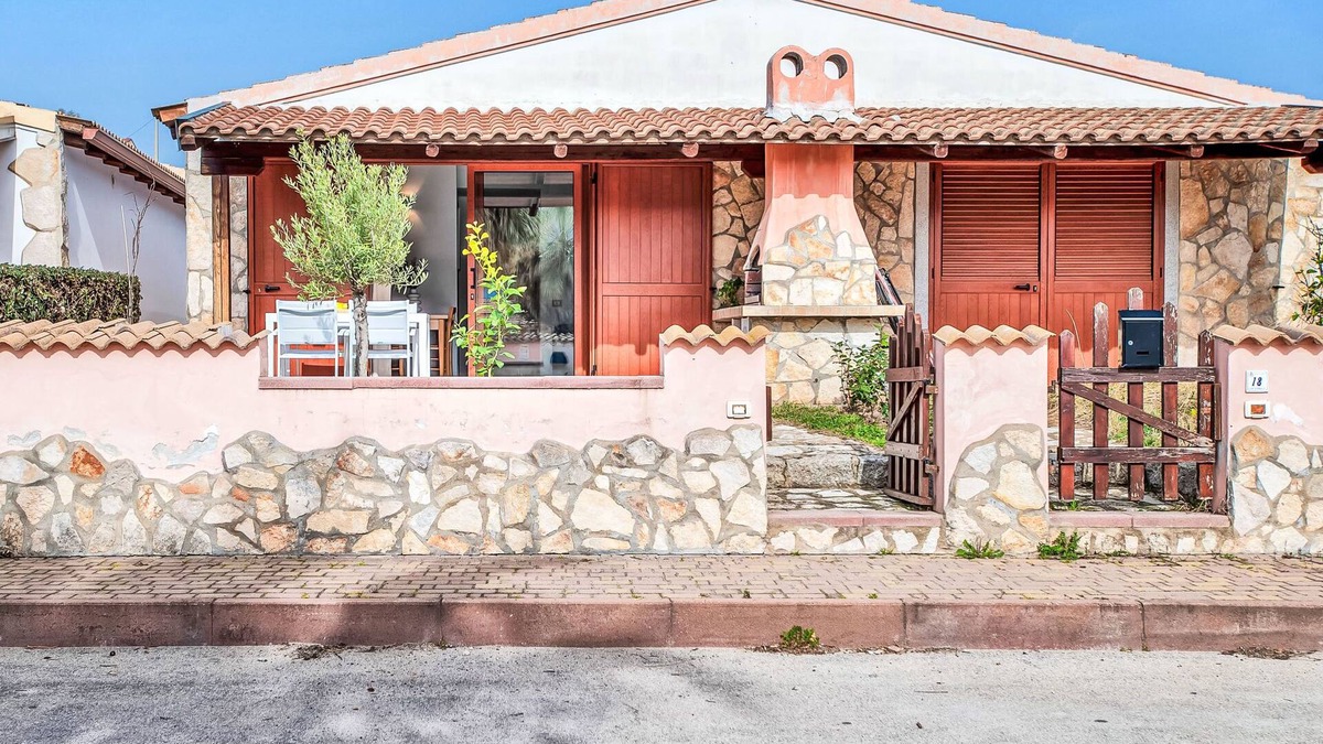 Viddalba House | Vacation home Momo by Interhome