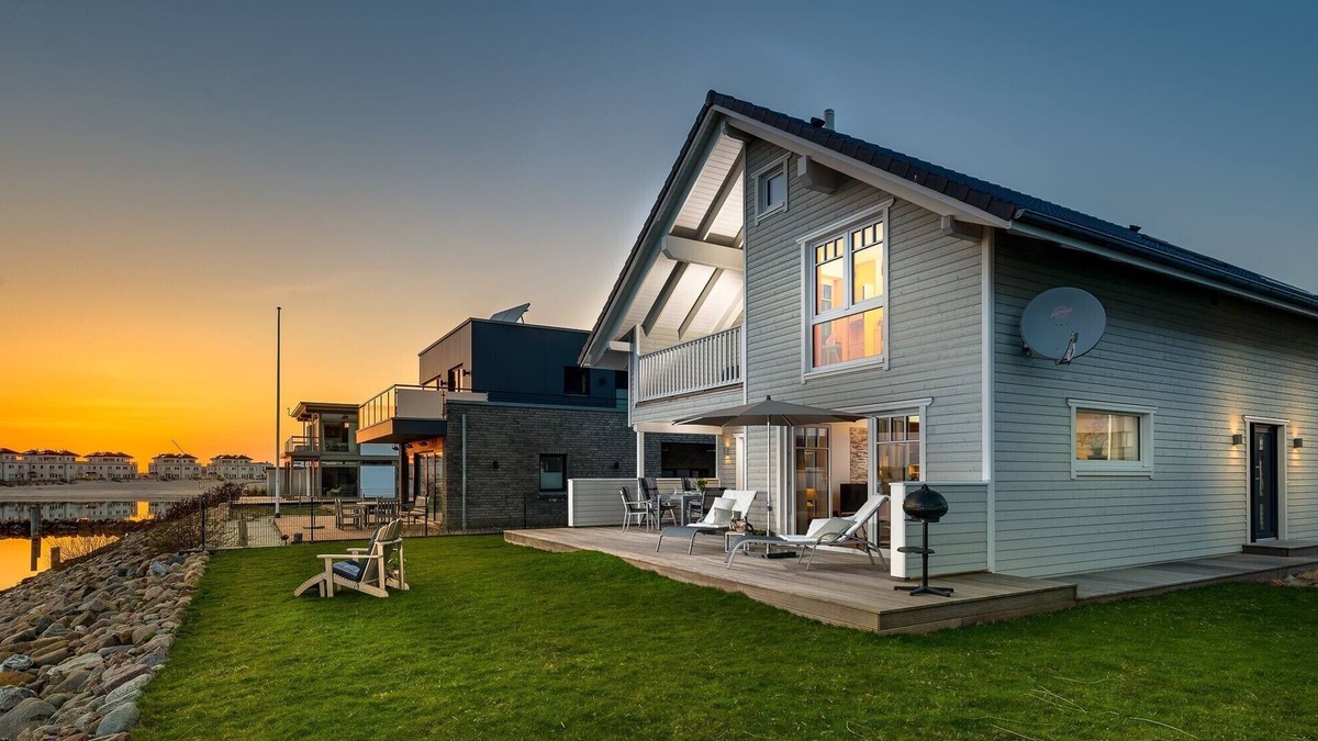 Olpenitz House | Vacation home "OstseeLounge" with private garden & sauna close to the beach