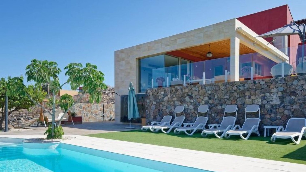 Salobre House | Vacation home Piedra Amarilla 8p in Maspalomas - 8 persons, 4 bedrooms