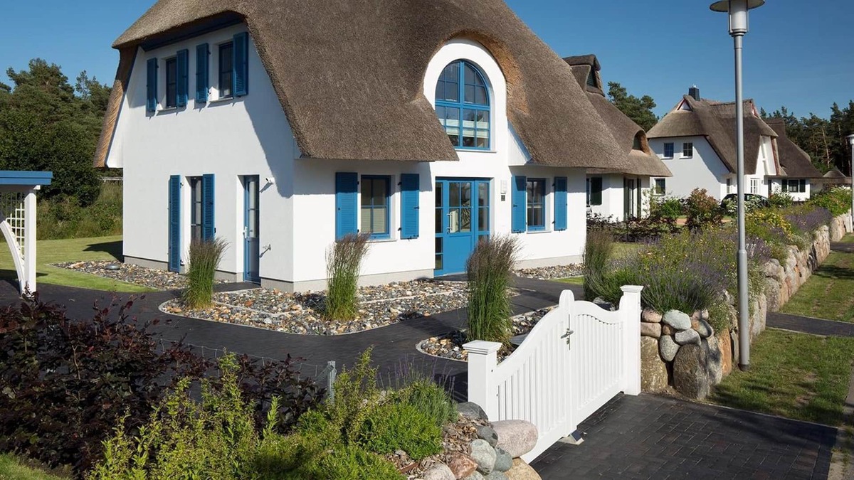 Bodstedt House | Vacation home Schilfrohrsänger 8 - Close to nature - Ferienhäuser Kranichsruh