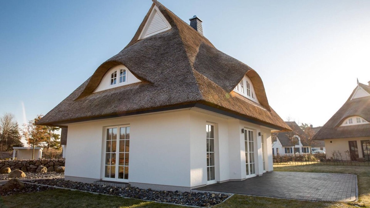 Fuhlendorf House | Vacation home Seeadler 24 - Holiday home Seeadler 24 - Close to nature