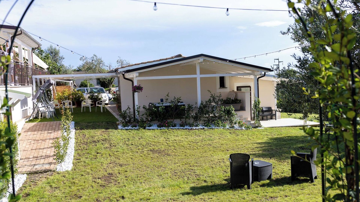 Tragliatella House | Vacation Home The Gardens of BeCa