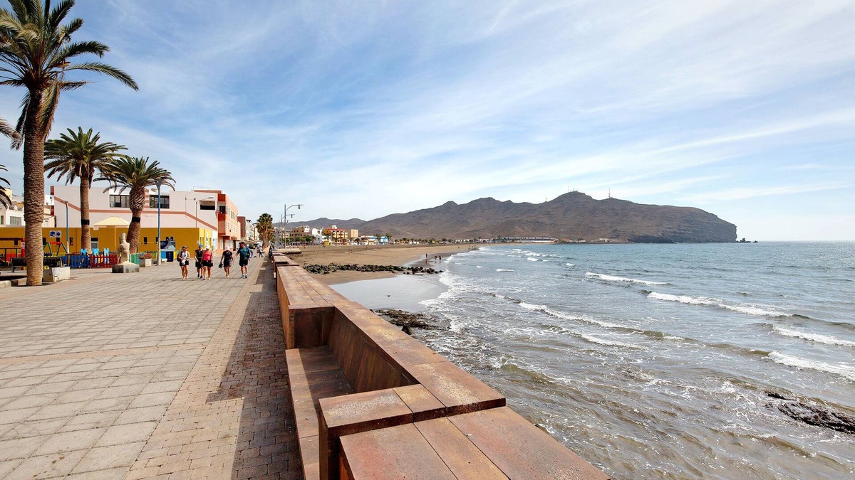 Tuineje House | Vacation Home "Un Pedazo De Cielo" with Mountain View & Private Terrace