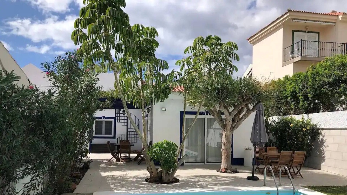 Pasito Blanco Villa | Vacation Home 'Villa Pasito Blanco' close to the Beach with Garden, Terrace & Wi-Fi