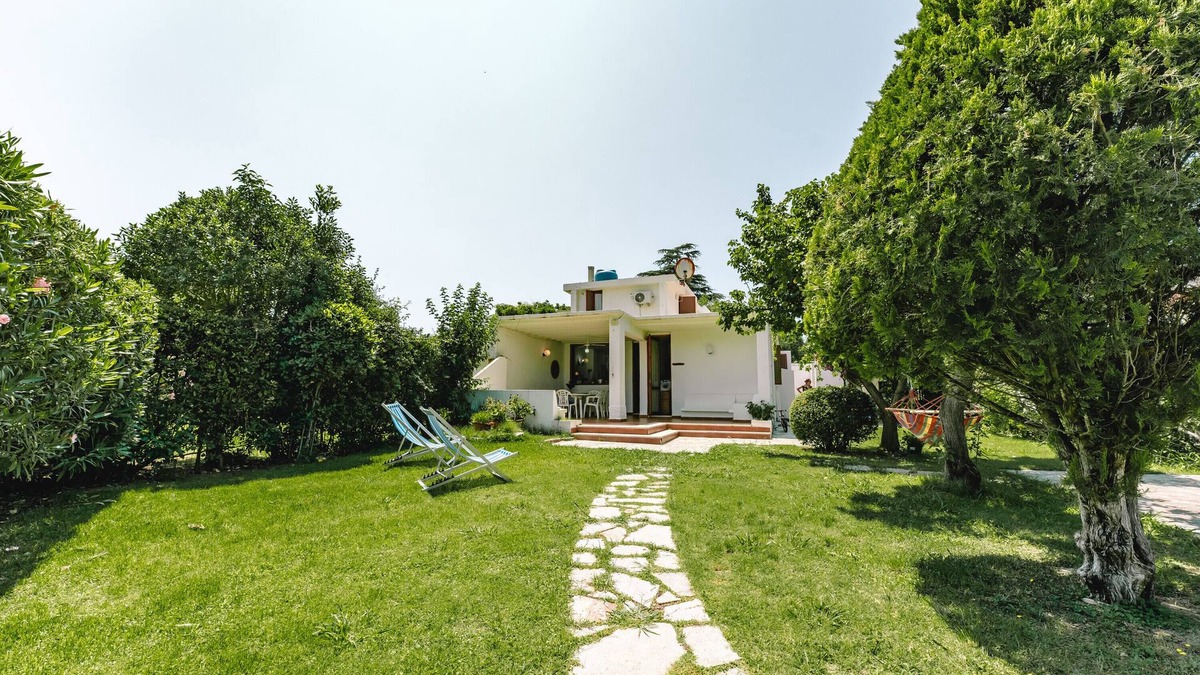 Geremeas House | Vacation Home "Villa Margherita" with 2 Private Terraces & Wi-Fi