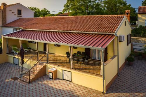 Vinkuran Villa | Vacation house Maria, big garden, private parking