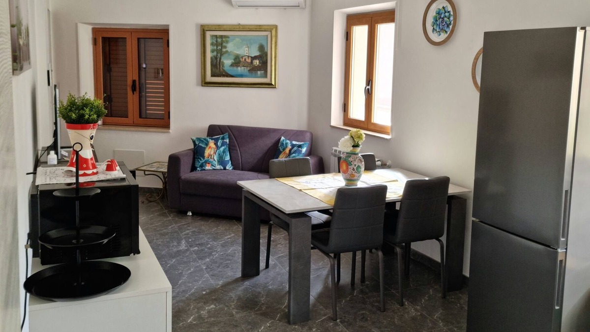 Castelmola Apartment | Vacation House with 5 beds 200mt from the center of Taormina