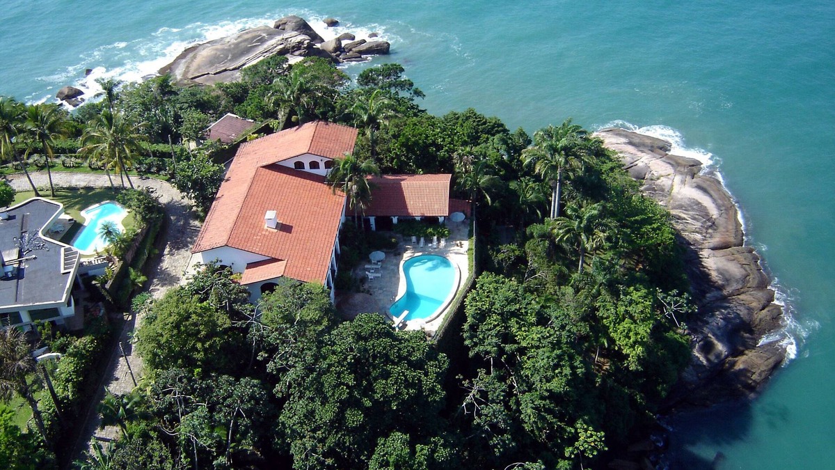 Tenorio House | Vacation in Paradise in a luxury home. A show.
