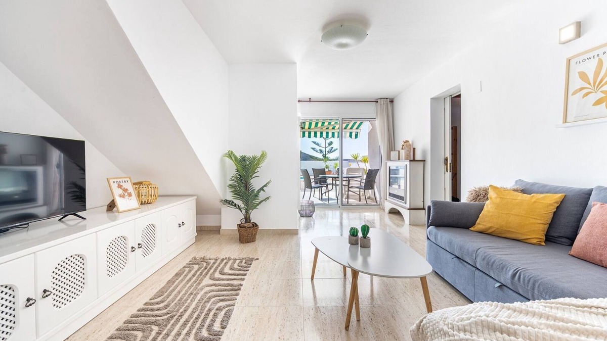 Arguineguin Apartment | Vacation 'Pomelo 1' with Sea View, Wi-Fi and Air Conditioning
