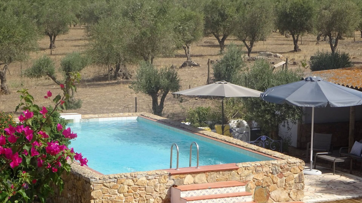 Alvito House | Vacation home on a hill in Alentejo @ New Village