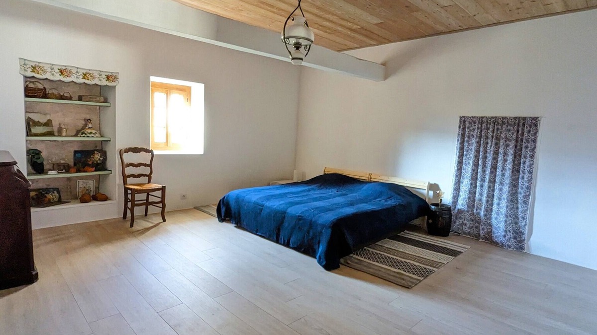 Massignieu-de-Rives House | Vacation rental lakes, vineyards and mountains area