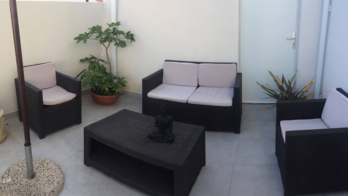 Saint-Jean-de-Vedas Villa | VACATION RENTAL VILLA NEAR MONTPELLIER