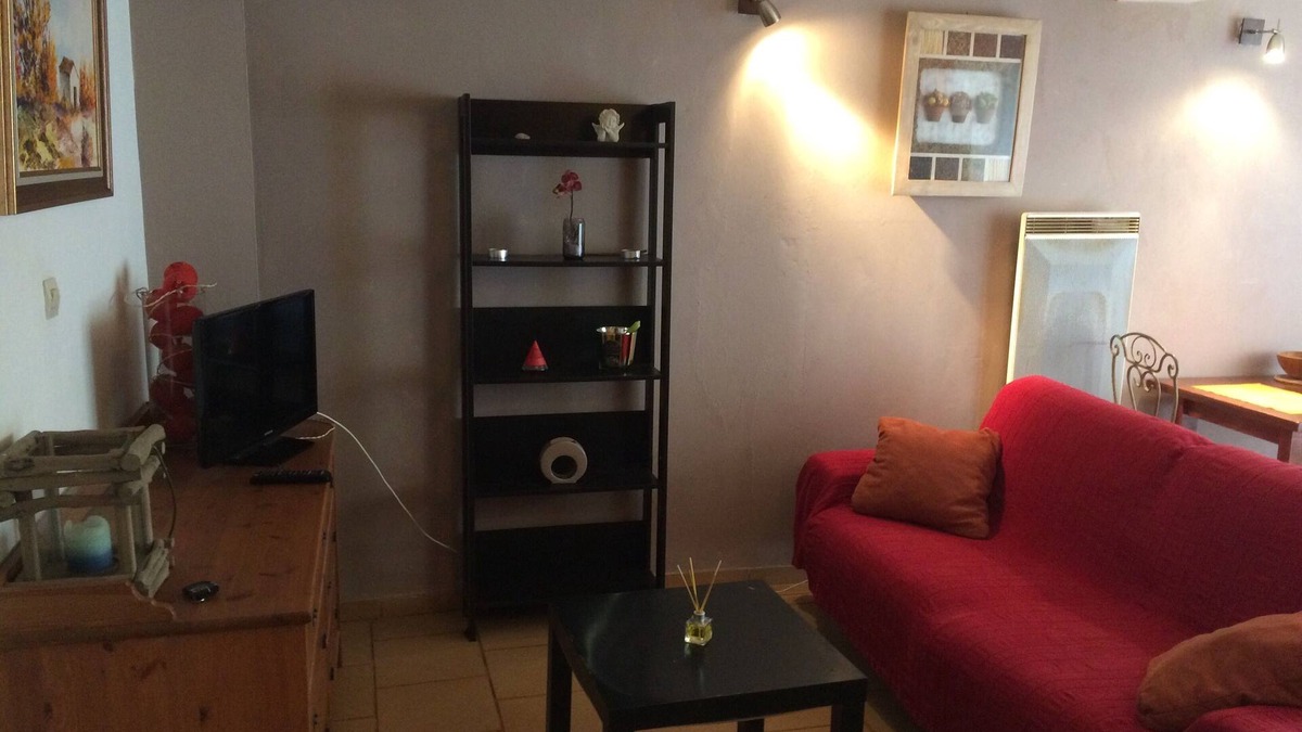 Meze Apartment | VACATION RENTAL FURNISHED/MEZE