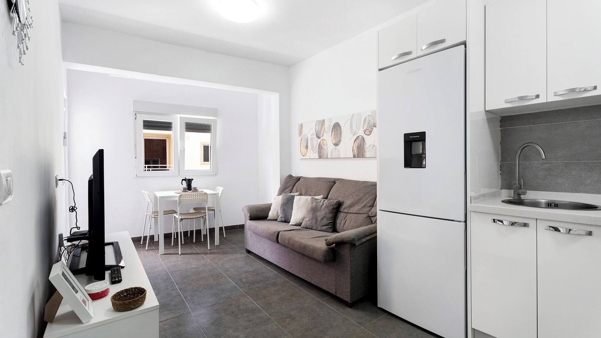 El Fraile Apartment | Vacation 'Sofia 1' with Private Terrace, Wi-Fi and Air Conditioning