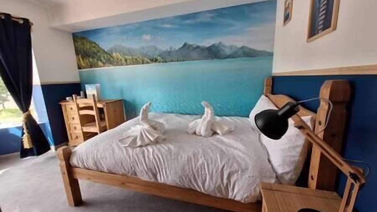 Northampton Apartment | Vacation Time at Sunny Waves