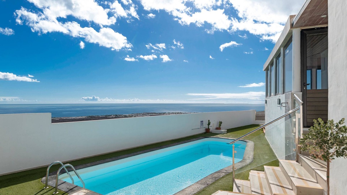Tias Villa | Vacation Villa 'Casa Morro De La Molina' with Sea View, Wi-Fi and Air Conditioning