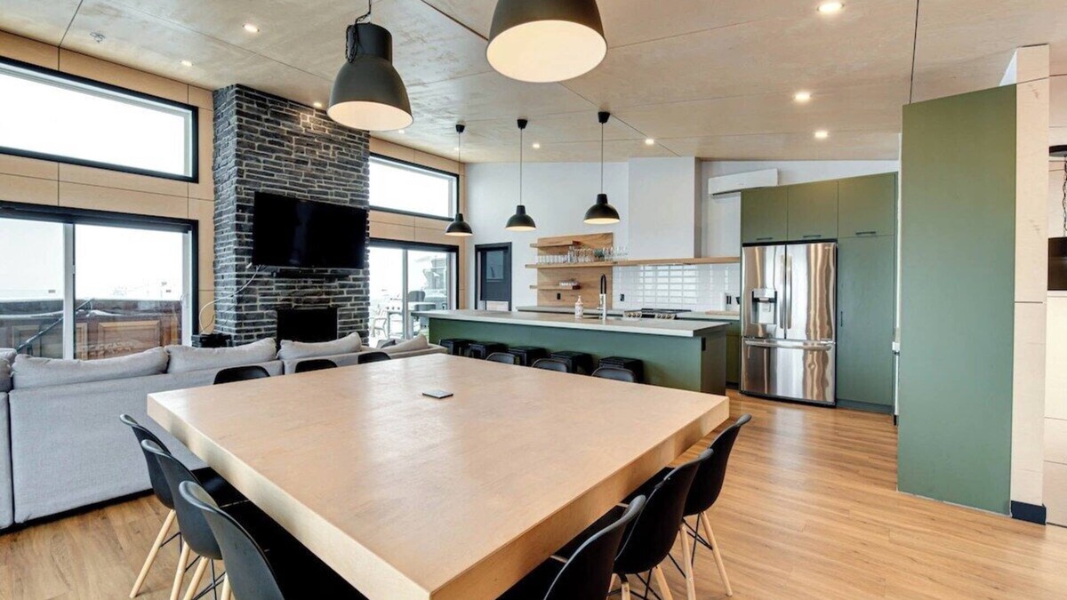 Saint Ferreol les Neiges House | VAIL 12 - Modern 5 bedroom chalet for 18 people with spa