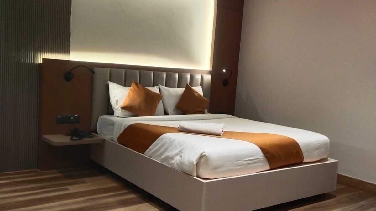 Agara Hotel | Vaishnavi Residency