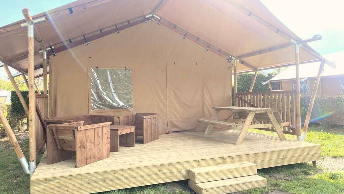 Jabbeke Ski Chalet | Vakantiepark Klein Strand - Glamping 4p