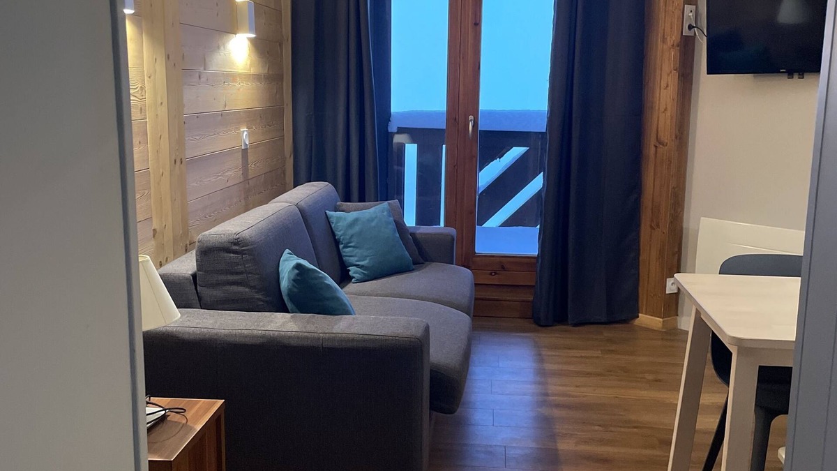Val-Thorens Apartment | Val Tho, 1 bedroom, on the slopes, parking - 2 other apartments available next door