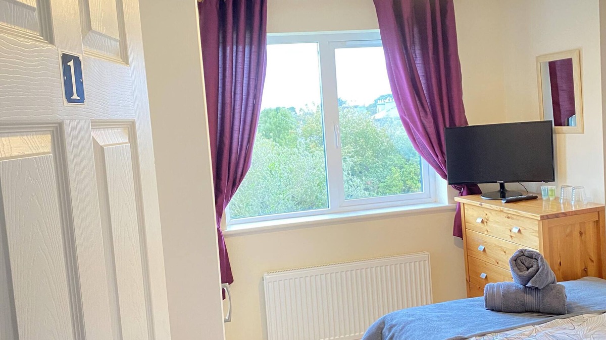 Reenglass House | Valentia Skellig Rooms