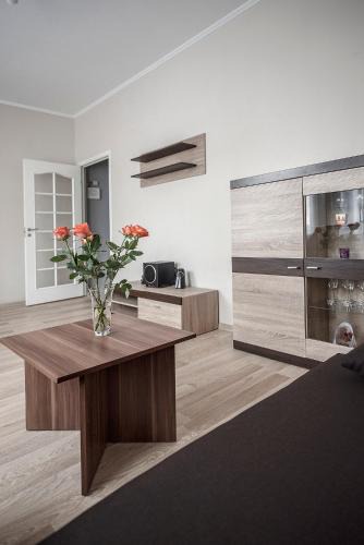Old Town Apartment | Valeri Aprtment