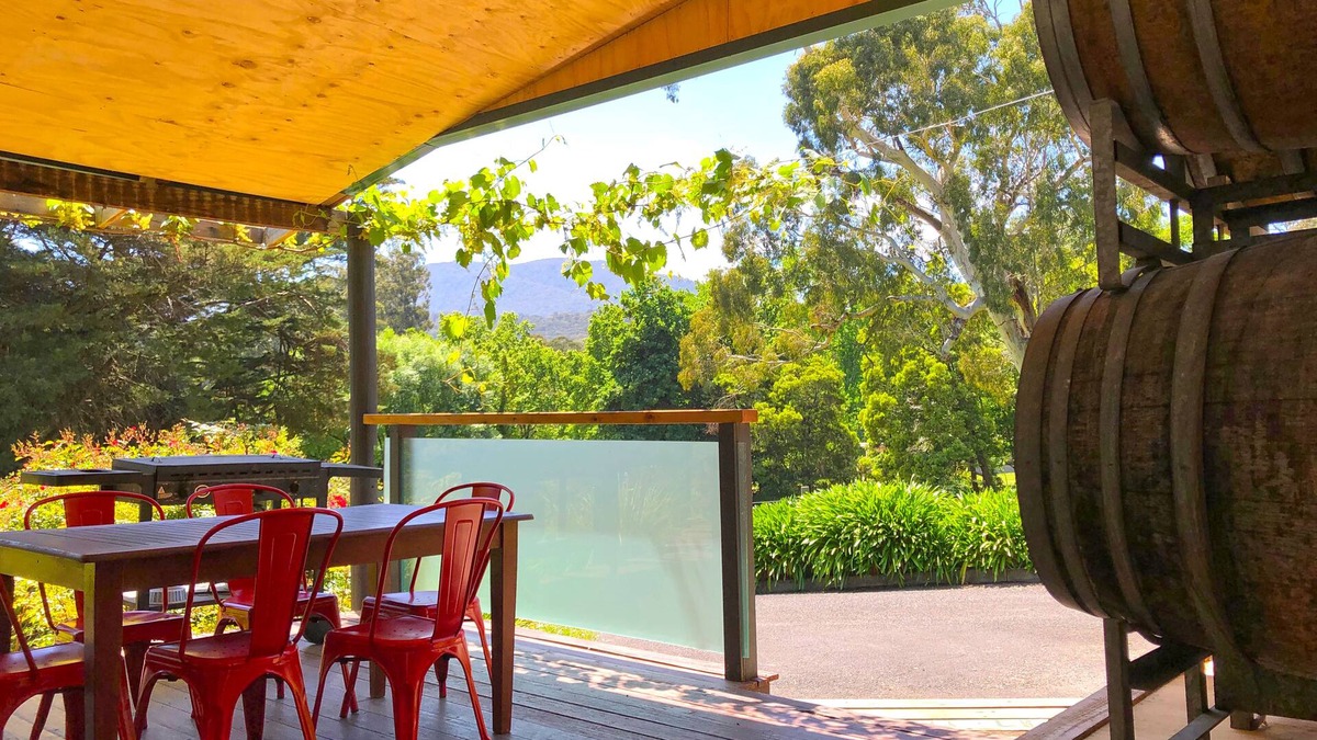 Healesville Cottage | Valley Farm Vineyard Cottages