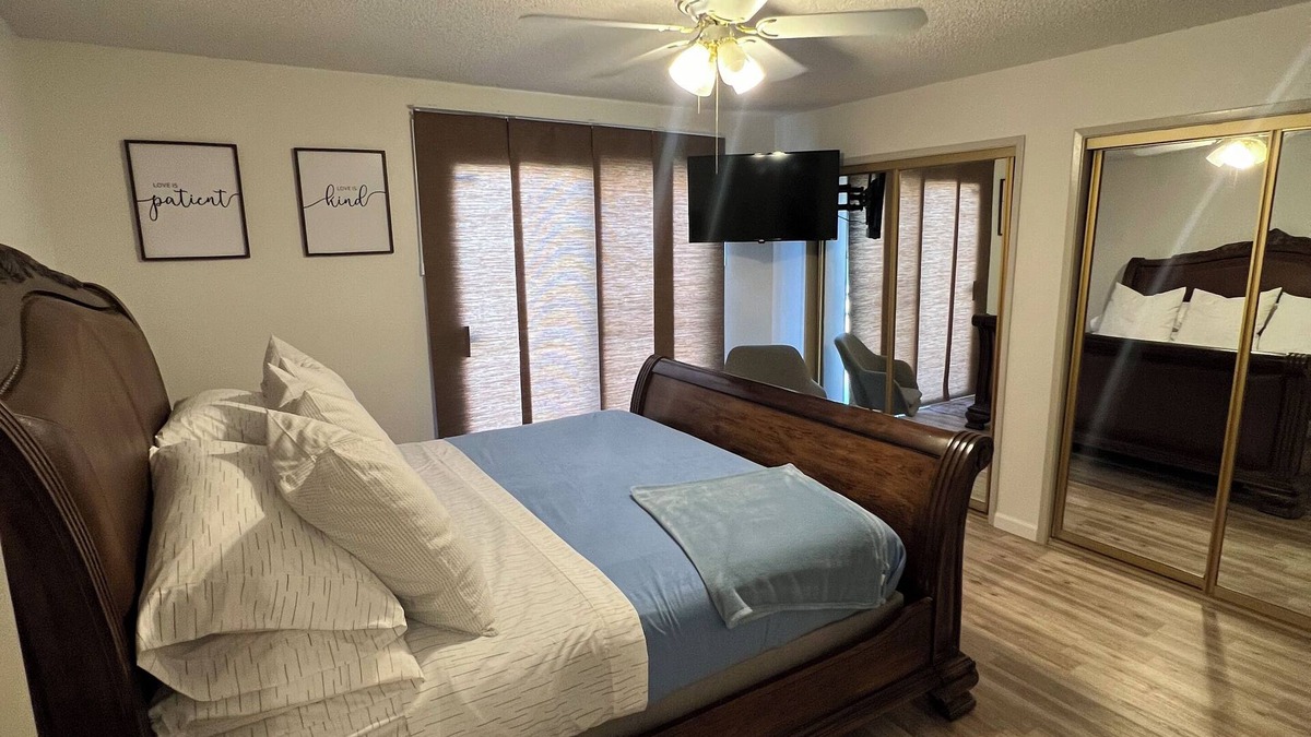 Turlock House | Valley Getaway: Spacious Home Perfect for Groups