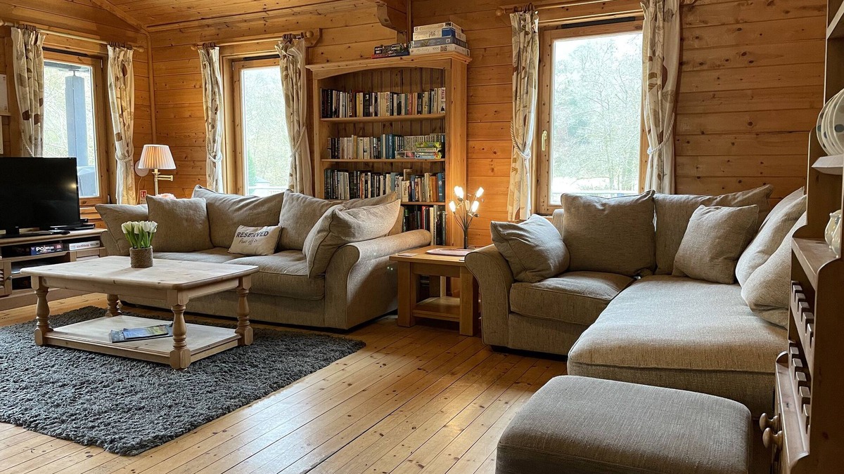 Oakfordbridge Cottage | Valley Lodge