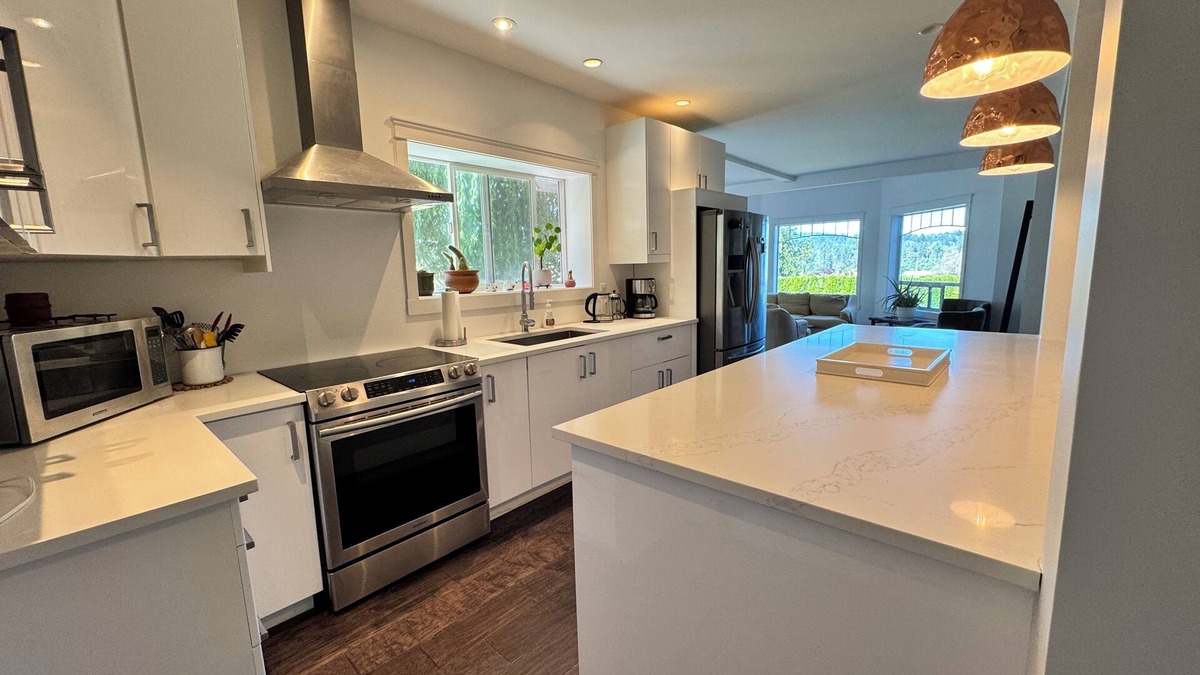 Saanich House | Valley View Estate