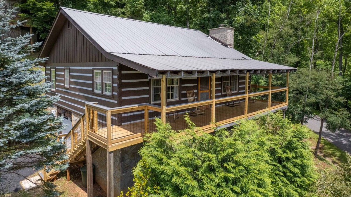 Canton House | Valley View - Swing into paradise with golf and majestic mountain views!