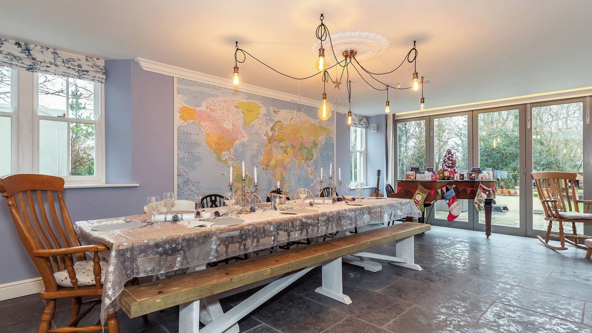 Frome Cottage | Vallis Oak Villa