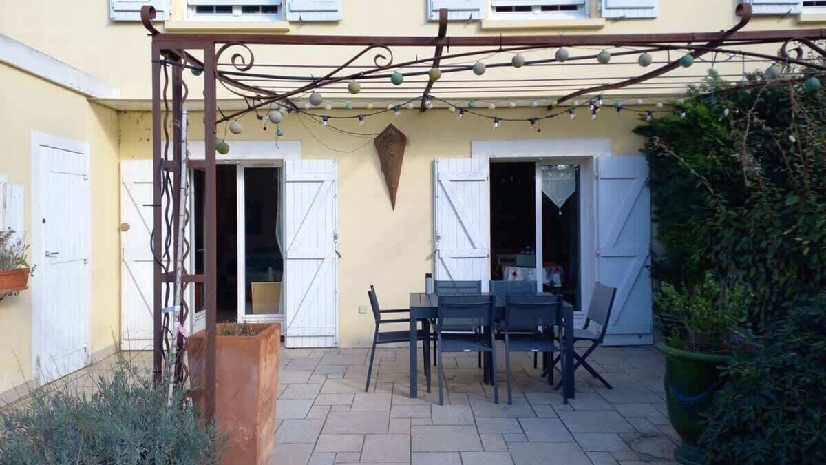 Beziers Apartment | Valras Loc Appartement avec piscine et loisirs