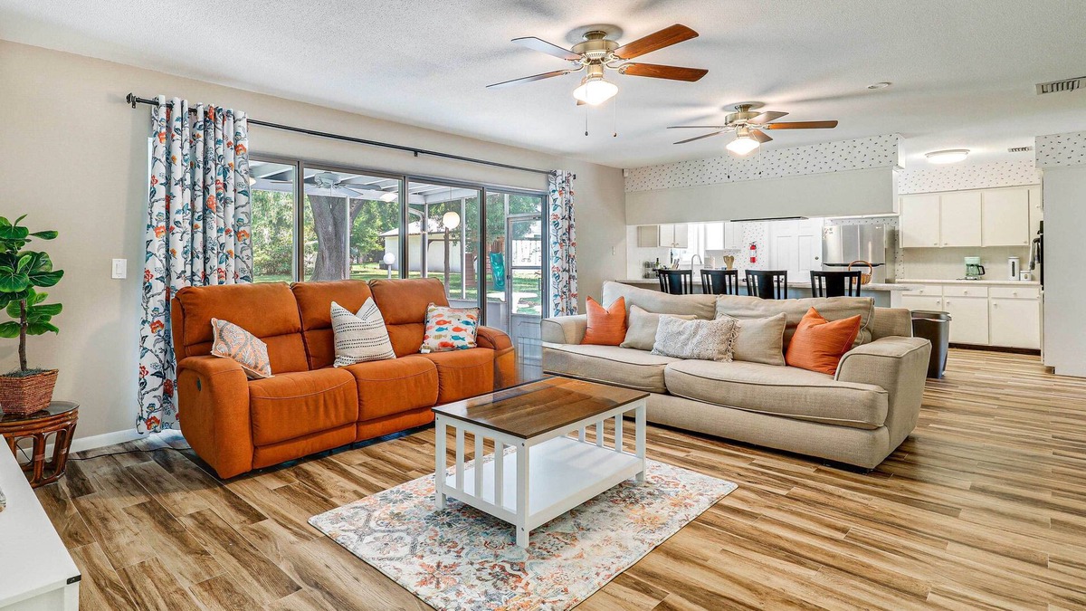 Valrico House | Valrico Vacation Rental ~ 10 Mi to Dinosaur World!