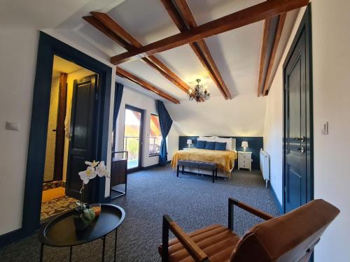 Vama Buzaului House | Vama Buzaului Hillside Barn - camere la munte